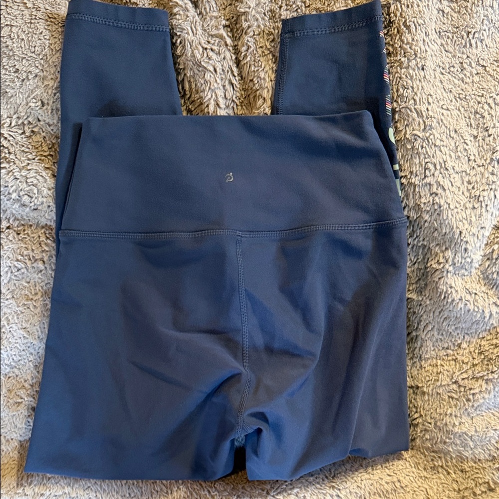 Peloton Navy Cropped Leggings
